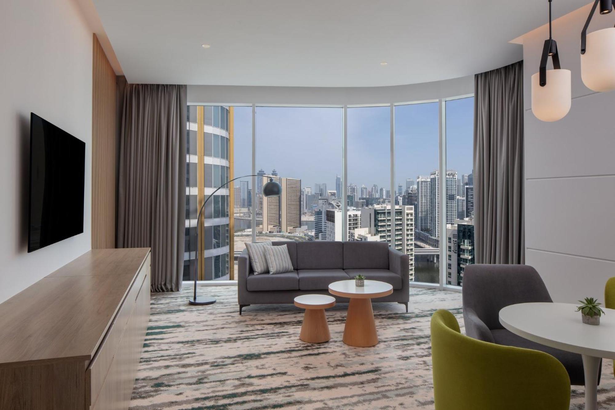 Holiday Inn Dubai Business Bay By Ihg Ngoại thất bức ảnh